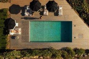 oceanHUTS Coxos Adults Only